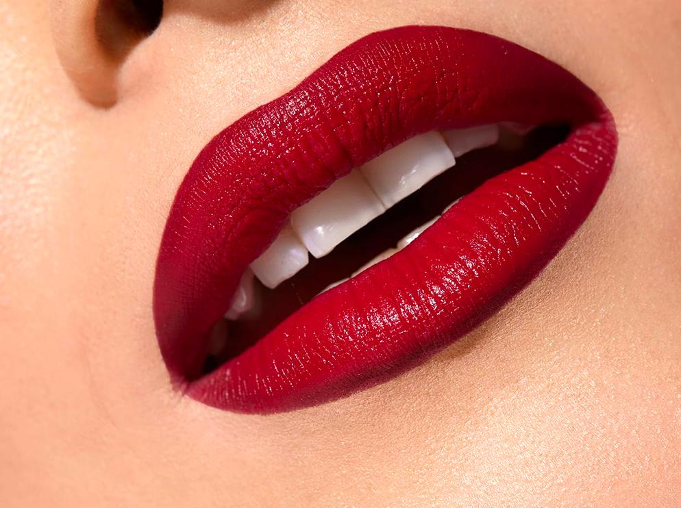 Essential Tips for Wearing Red Lipstick