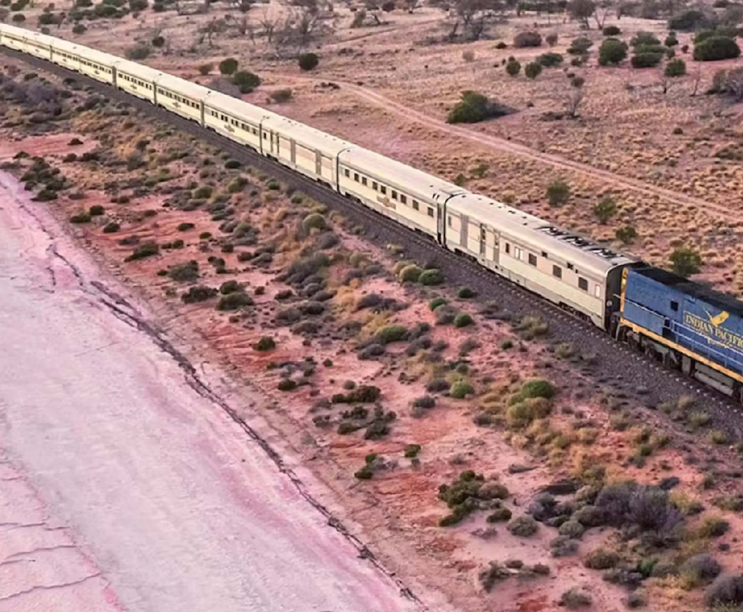 Nullarbor train crossing experience